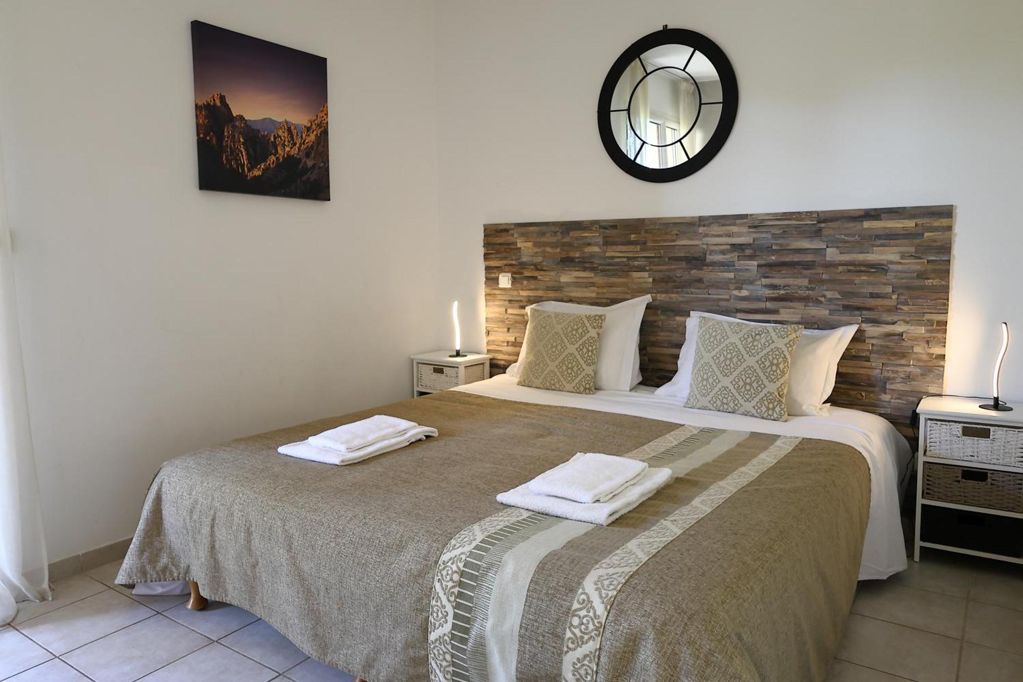 Apartment T2 Cosy Grande Terrasse, Piscine Et A 100m Ajaccio (Corsica)